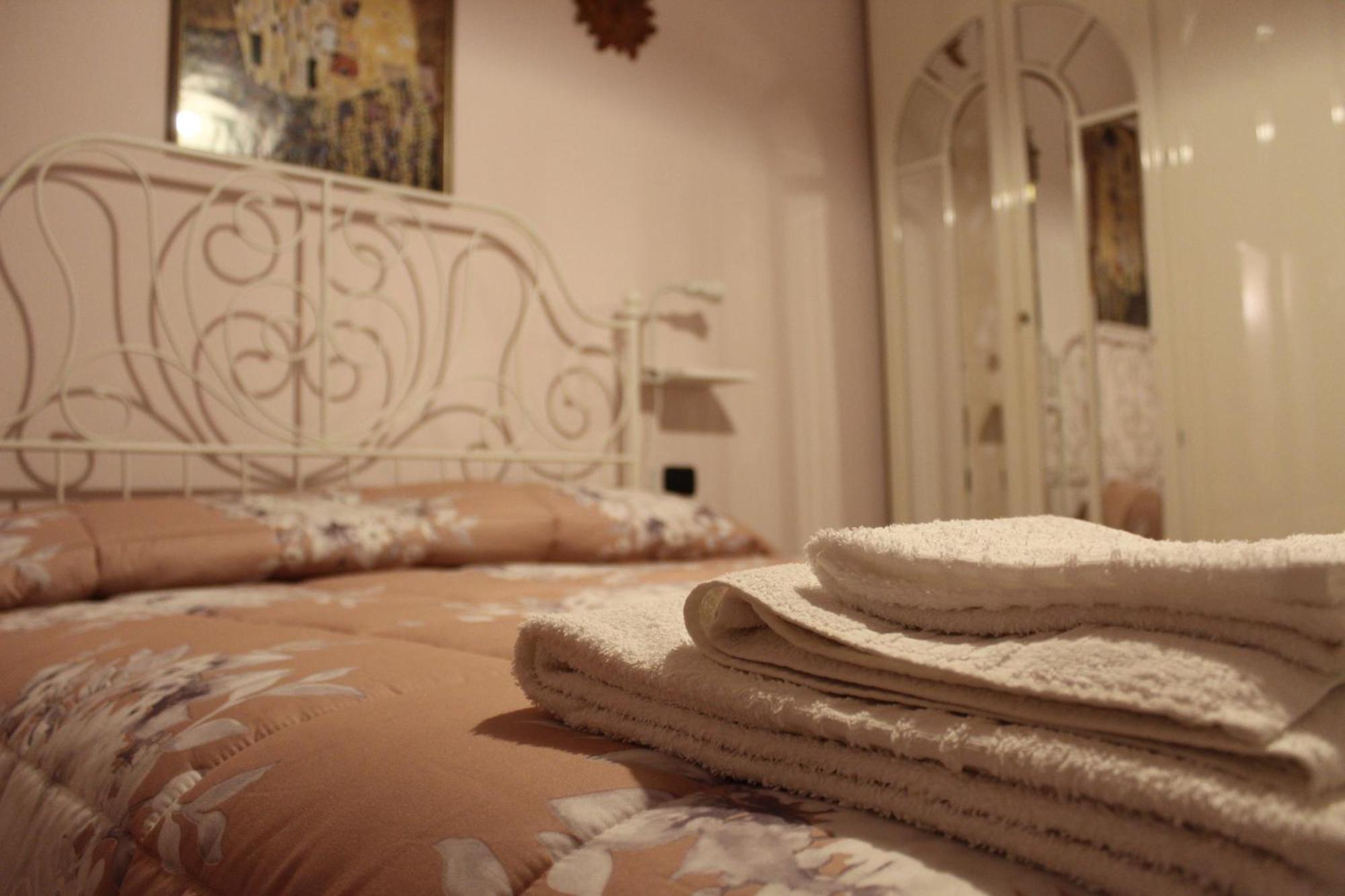 B&B Marilyn Равенна Экстерьер фото